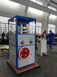 Alta pressione di esercizio della grande di sale della compressa macchina della stampa 900*900*2200 millimetro